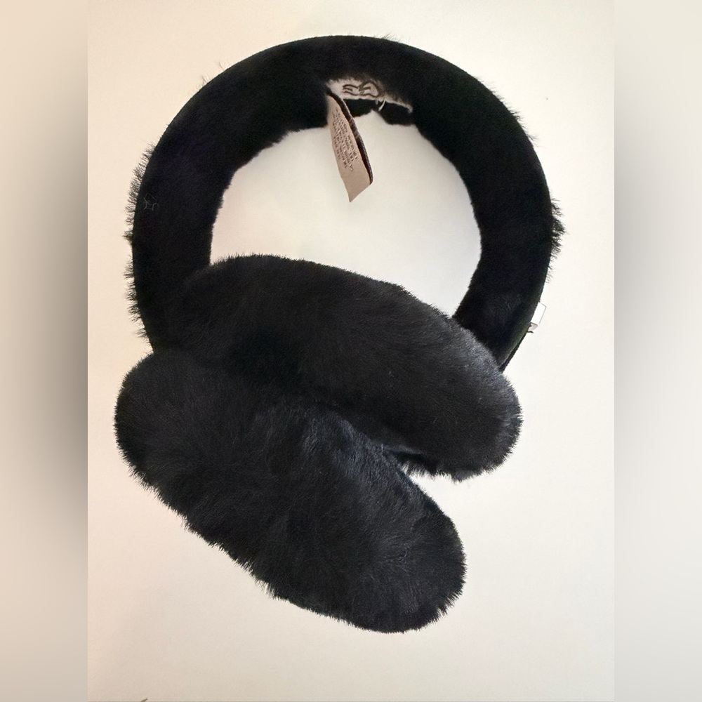 UGG Shearlings Sheepskin Fur Earmuffs